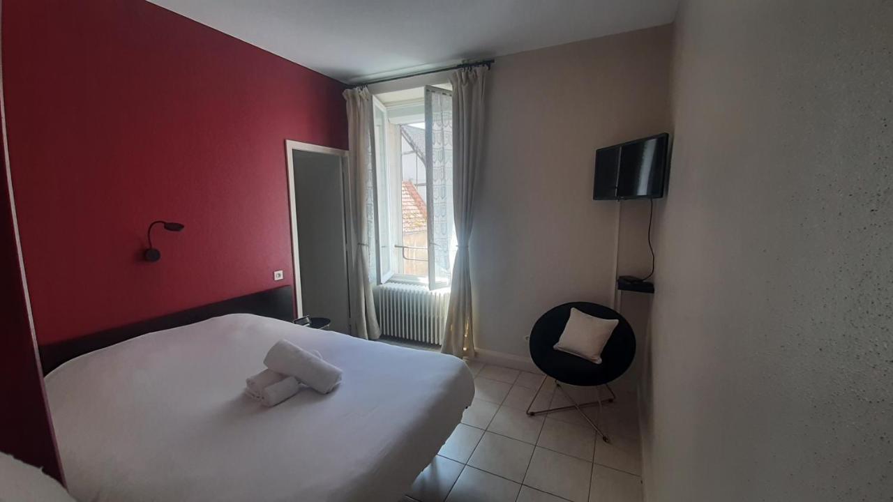 Guest Home Location Néris-les-Bains Eksteriør bilde