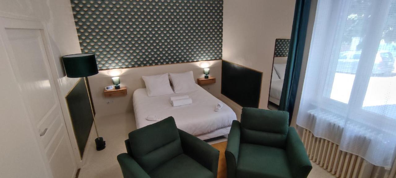 Guest Home Location Néris-les-Bains Eksteriør bilde