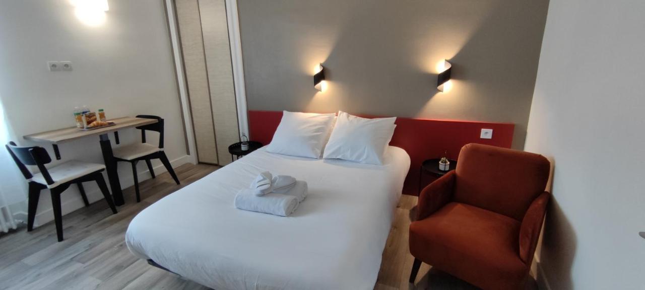 Guest Home Location Néris-les-Bains Eksteriør bilde