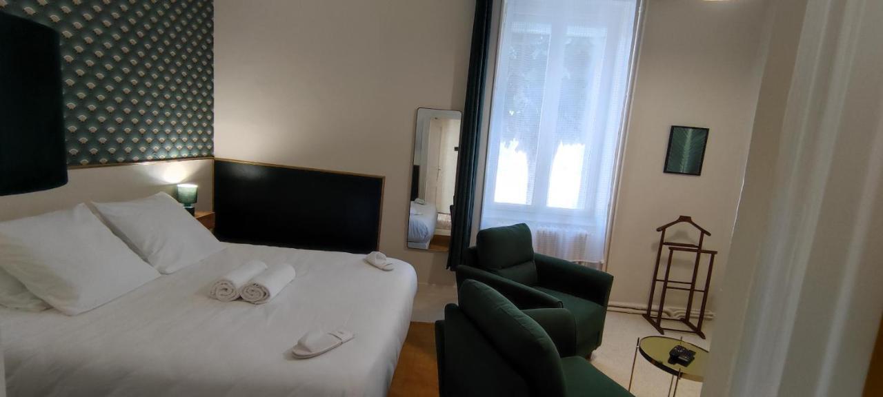 Guest Home Location Néris-les-Bains Eksteriør bilde