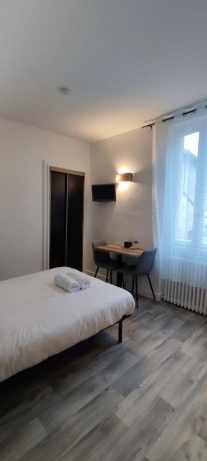 Guest Home Location Néris-les-Bains Eksteriør bilde