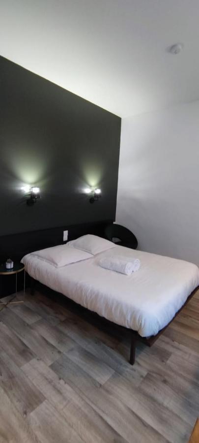 Guest Home Location Néris-les-Bains Eksteriør bilde